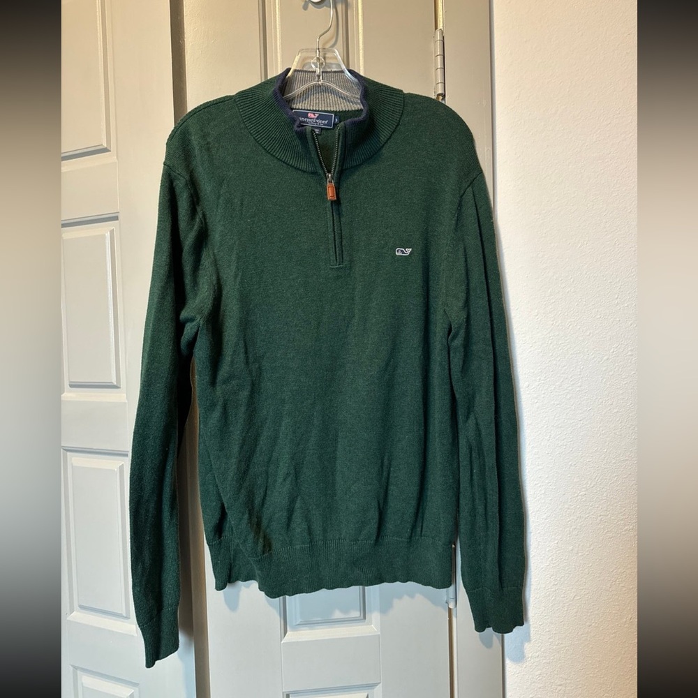 Vineyard vines men’s green quarter zip sweater